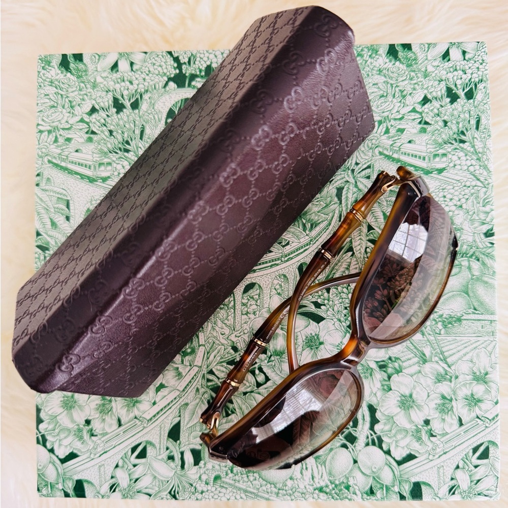 Gucci Bamboo Sunglasses - Picture 4 of 4